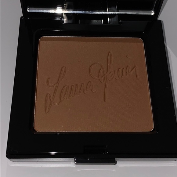 LAURA MERCIER MATTE BRONZING POWDER - Picture 6 of 8